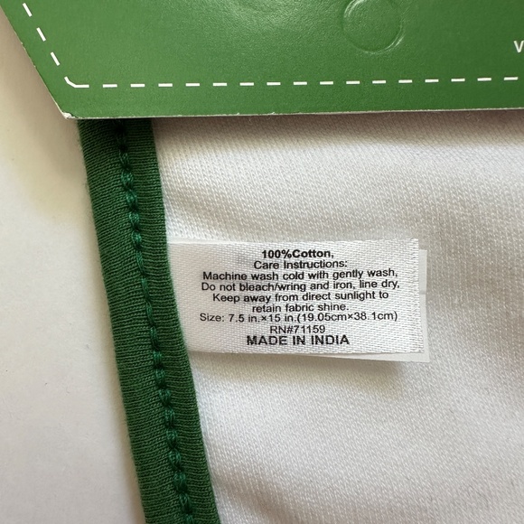 NWT Baby's First Christmas Bib - Picture 4 of 4